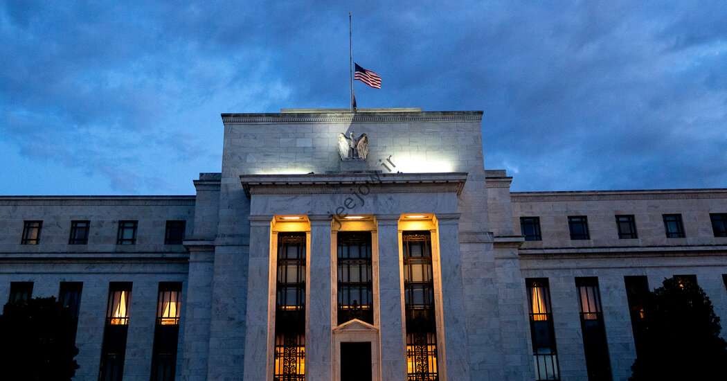 نرخ های پایین قرار بود دوام بیاورند.  بدون آنها، امور مالی در راه است.